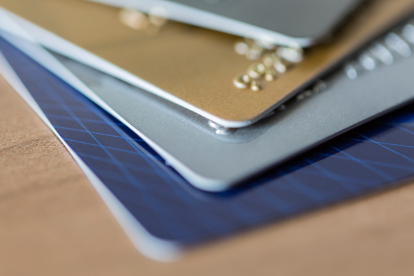 Carta ricaricabile, la regina del Web avvicina i giovani al mondo finanziario