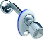 Illuminare la doccia prelevando l'energia dall'acqua