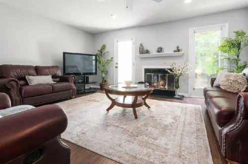 Zona relax in salotto: consigli per renderla speciale